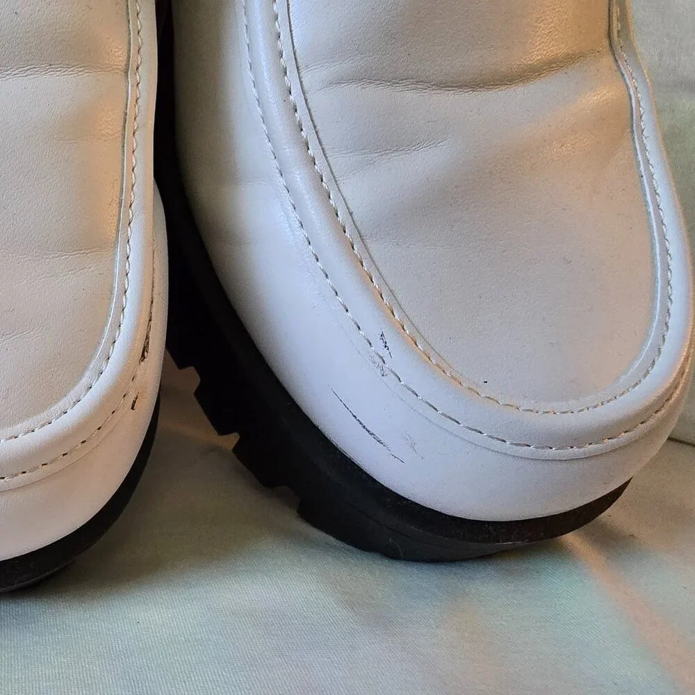 Nine West White Loafers with Black Soles 90s Slip On Dress Shoes 11 US Shoe EUC - Picture 8 of 16